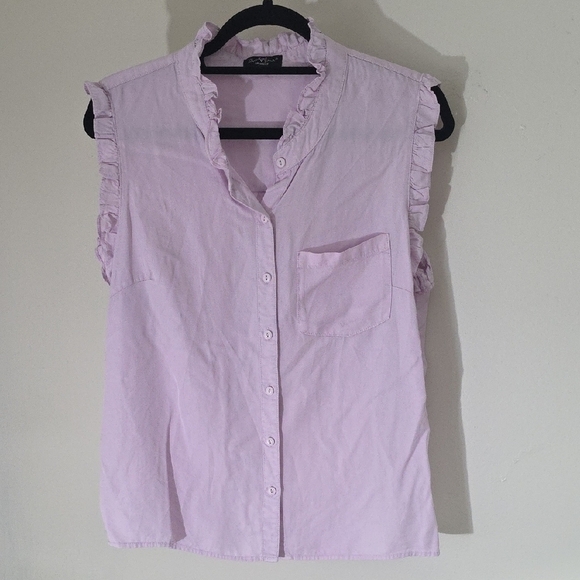 Velvet Heart Purple Sleeveless Ruffled Button Down - Picture 3 of 5